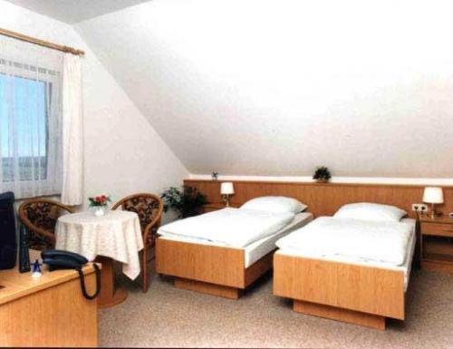 Hotel Garni Zur Muehle Angermunde Buitenkant foto